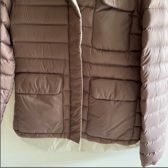 NWOT Athleta reversible down pulse jacket NWOT - Picture 12 of 12